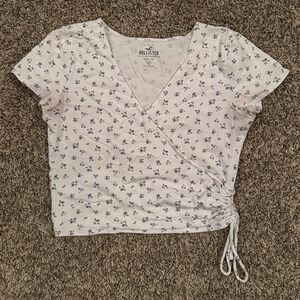 Hollister White and Blue Floral baby tee